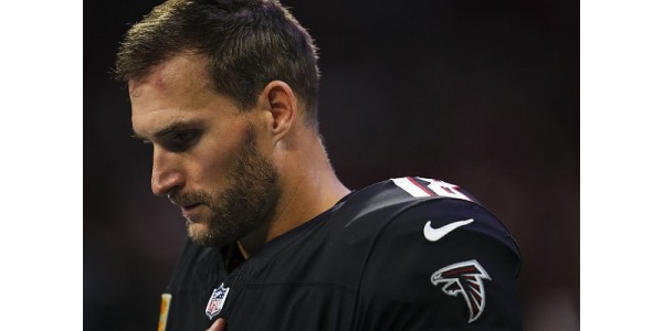 Kirk Cousins devient le quarterback remplaçant des Atlanta Falcons Kirk Cousins devient le quarterback remplaçant des Atlanta Falcons